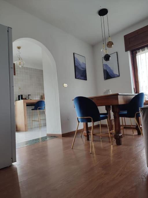 Neblou Apartamento Aosta Exterior foto