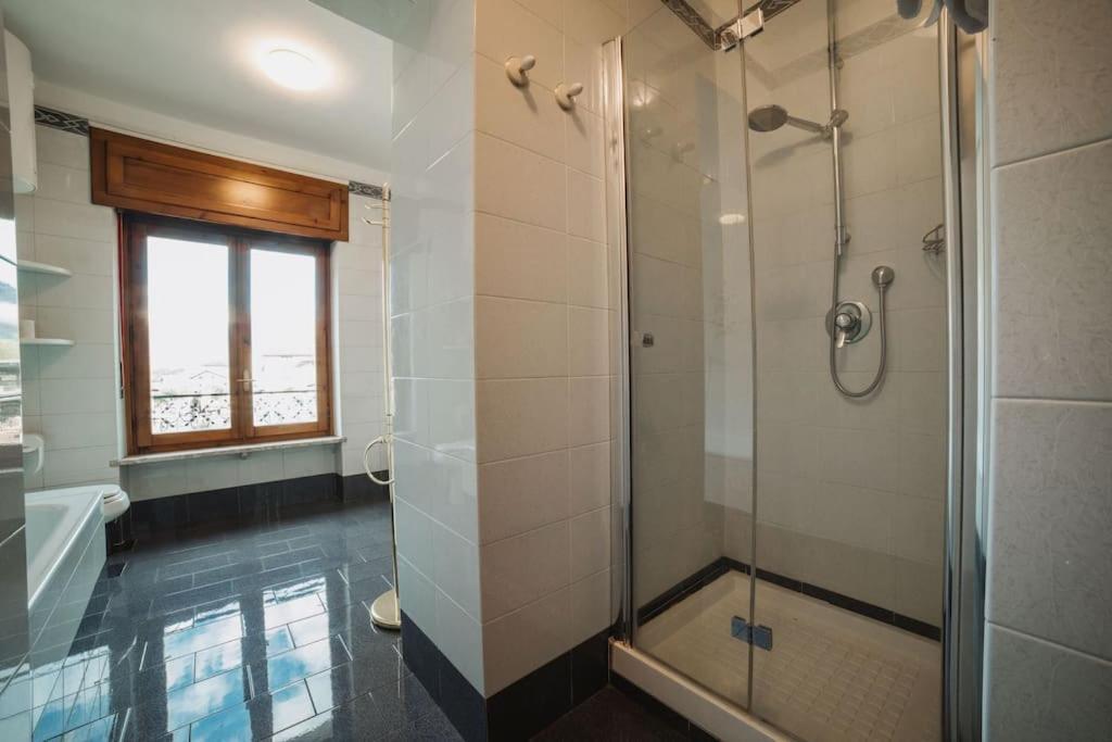 Neblou Apartamento Aosta Exterior foto